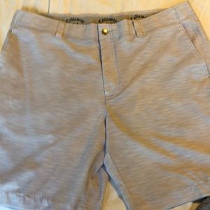 Men’s golf shorts